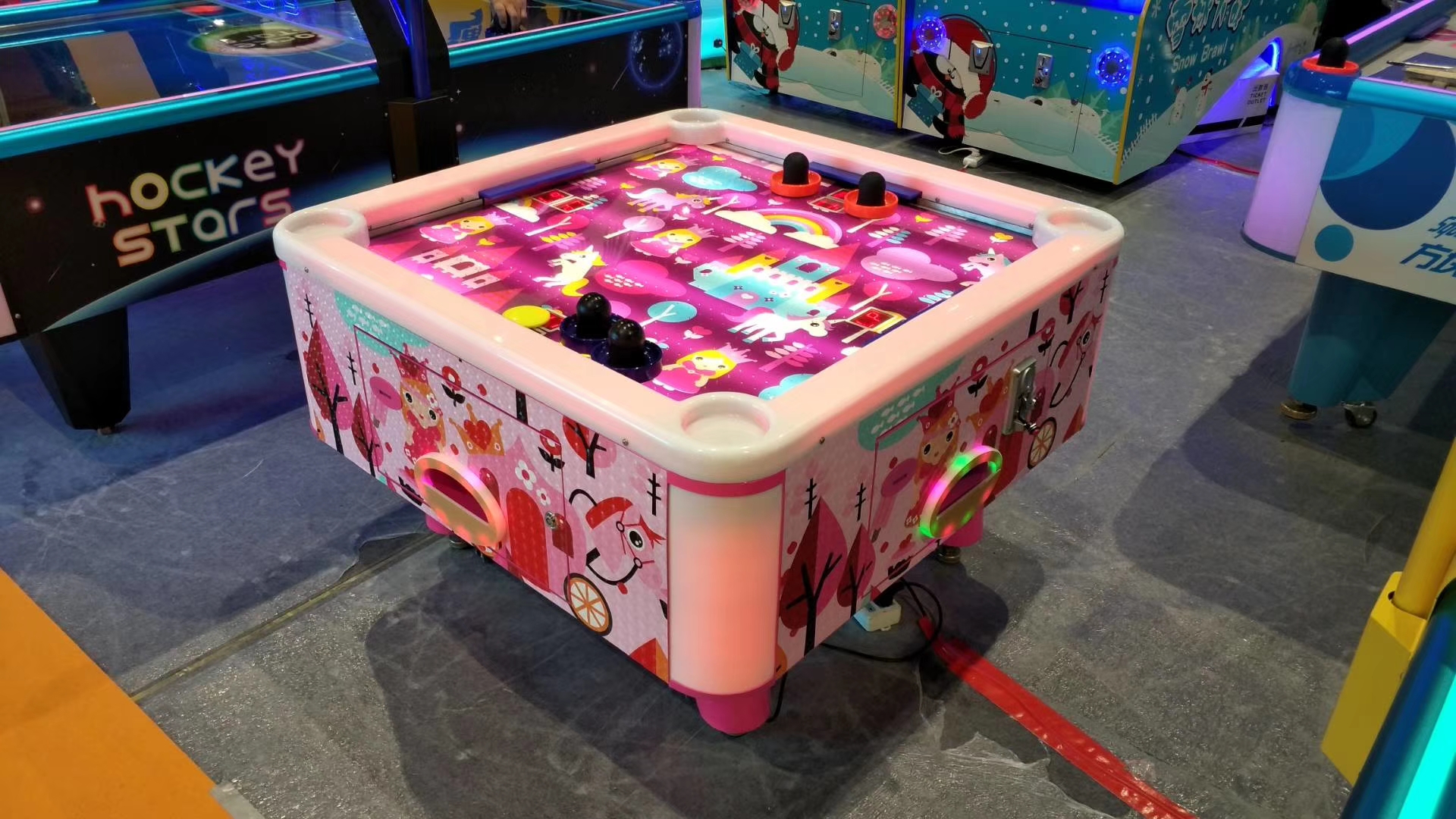  cute style coin pusher arcade air hockey Pink Princess lottery games
