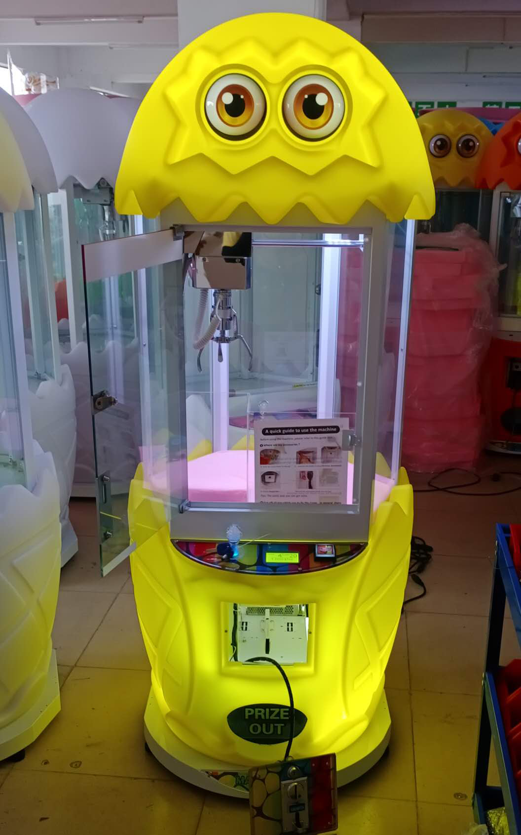 Dinibao Hot sale Arcade Magic Egg claw crane game machine