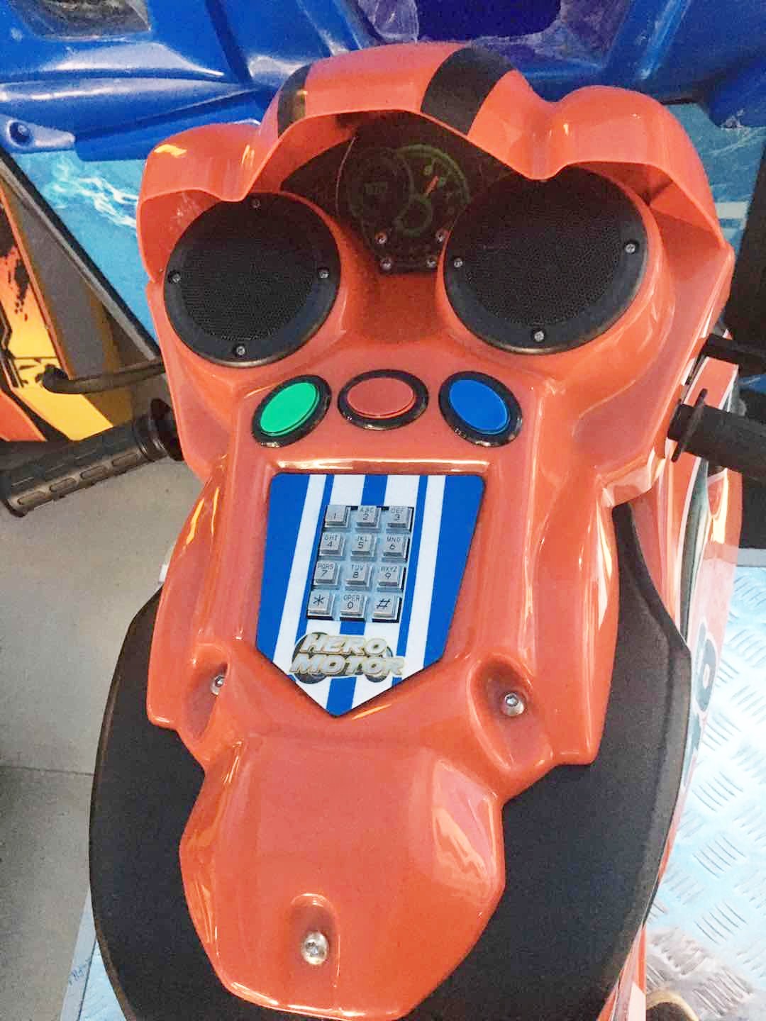 High Quality arcade Hero motor simulator indoor amusement motor arcade racing game machine